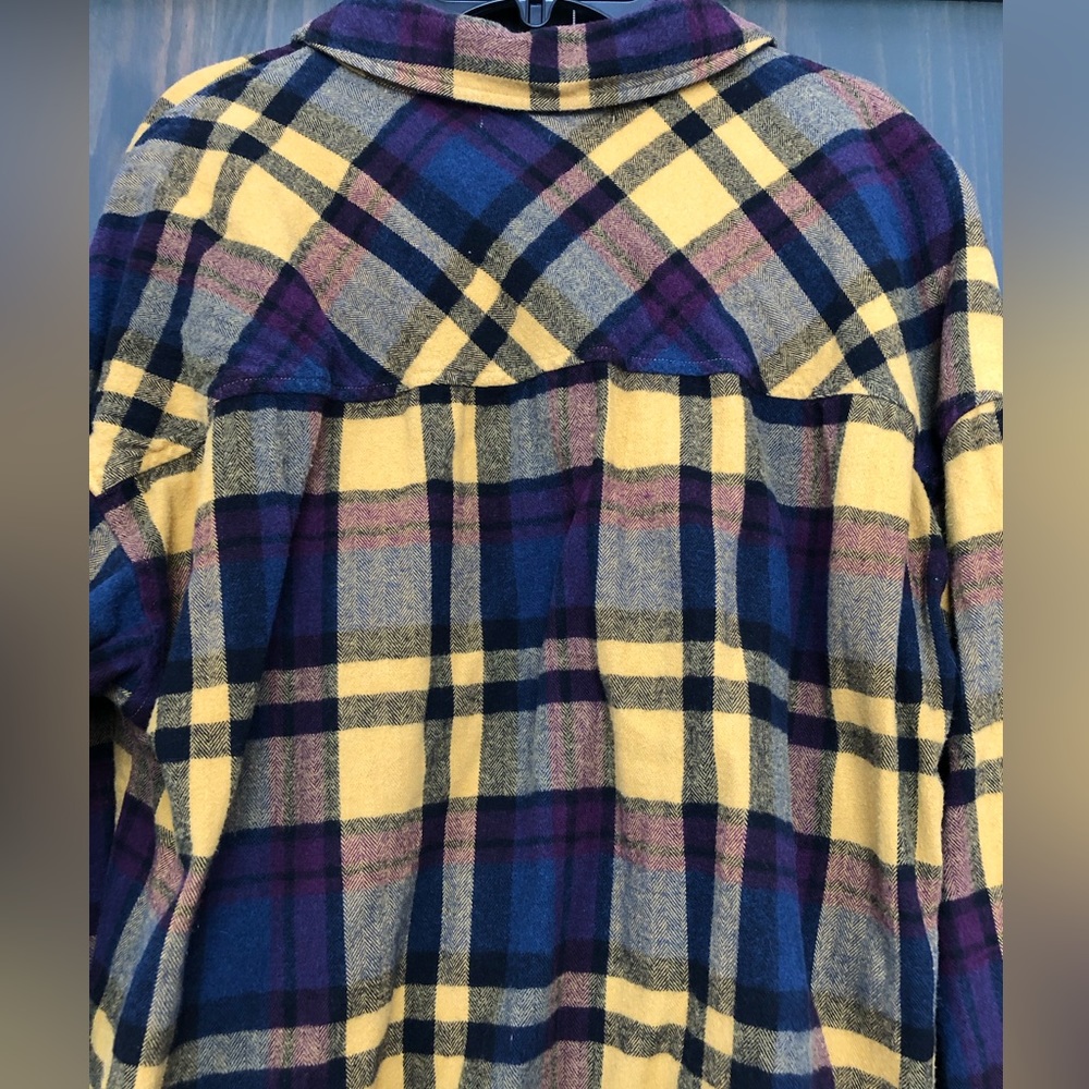 *SALE MUST GO*  Pink Rose flannel size M - Picture 5 of 6